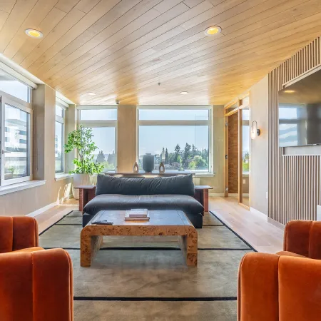 1BR | Gym, Lounge, Rooftop | Bellevue | Sophari C