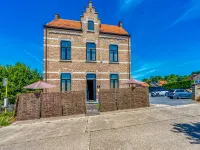 Luxurious holiday home in Heers with terrace - 2 étoiles