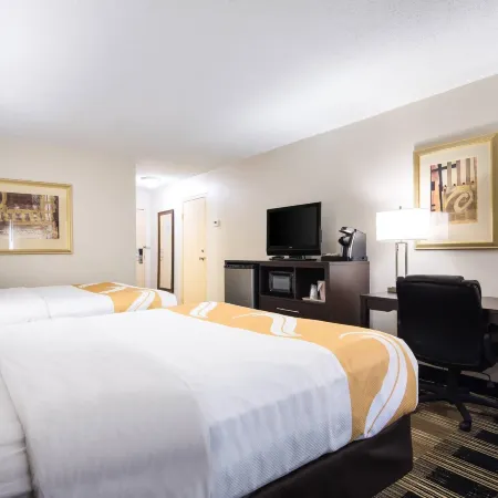 Quality Inn Oneonta Cooperstown Area