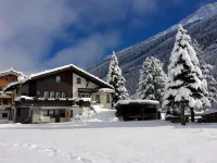 Chalet in Saas Fee near Ski Slopes