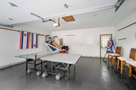 The Family Nook Home for 8 Отели в г. Гамильтон