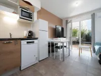 Villa in Sérignan near Sandy Beach