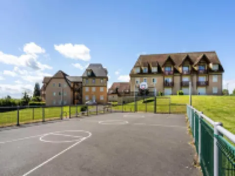 Apartment in Deauville near Beach & Golf Hotels in Saint-Arnoult