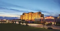 Harrah’s Gulf Coast – A Caesars Rewards Destination Hotel a 