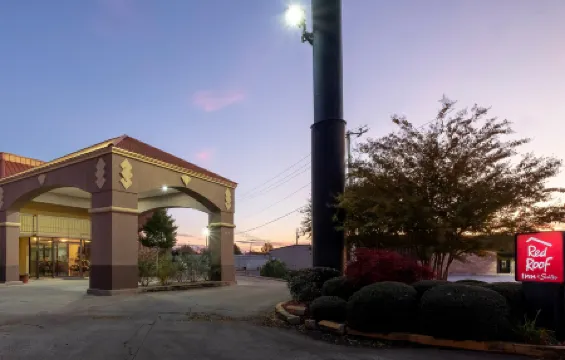 牛津紅頂套房酒店