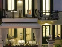 Chiara - Lodge Hotels near Mestre Centro
