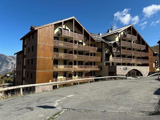 Risoul Duplex 48 m2 6/8 Couchages Résidence au Pied des Pistes, Piscine, Sauna