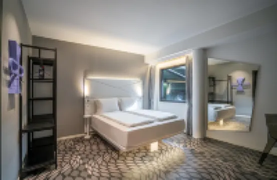 魔法三葉草港口酒店，麗笙酒店成員