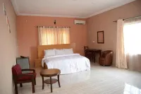 Iyore Grand Hotel and Suites