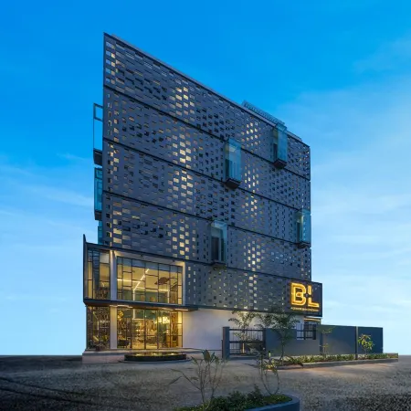 Hotel B Plus L Отели рядом с достопримечательностью «Конгресс-центр Cyber»
