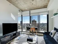 Globalstay. Downtown Calgary Apartments. Free Parking Hotels near Lougheed House