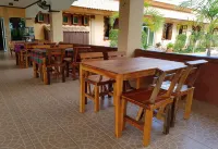 Changthai Comfort Guest House - Pensions
