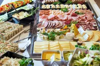 B&B HOTEL Poznań Old Town - breakfast
