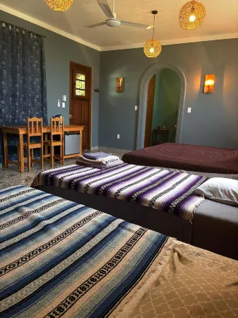 Gardenhotel Macan Ché B&B