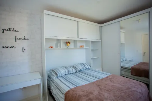 Apto com Piscina e Garagem em Barra dos Coqueiros