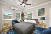Walk to UC Davis Medical Center! Duplex w/ Patio - Condos