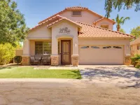 Private Yard & Fairway View: Phoenix Golf Retreat! Hotels near Mystery Castle
