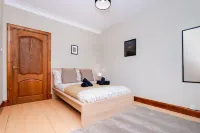 2bed Upper Cottage Flat-on Street Parking Hotels in Grangemouth