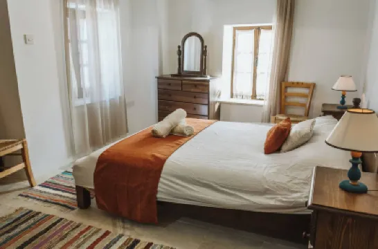 คอทเทจ 3 ห้องนอนที่มีเสน่ห์ในใจกลางวาซา โคอิลาเนียว โรงแรมใน