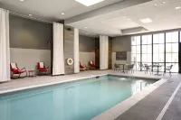 Archer Hotel Florham Park - Swimmingpools