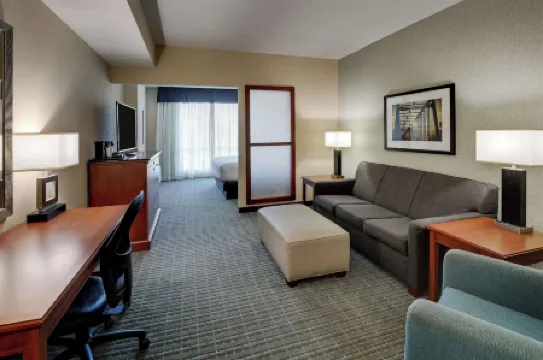 Drury Inn & Suites Grand Rapids