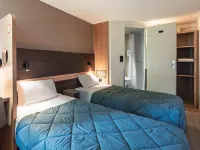 Premiere Classe Valenciennes Ouest - Petite-FORÊT Hotels in Nord