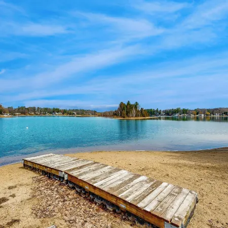 1/2 Mi to Lake! Traverse City Retreat w/ Dock