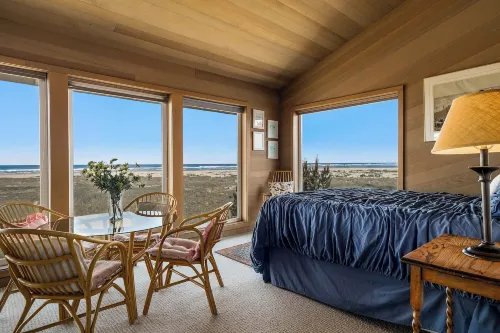 Fantastic Beach View! Oregon Escape w/ Game Room - 3-Star