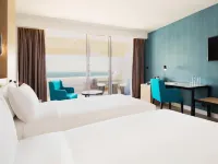 Occidental Sharjah Grand Hotels near Al Khan