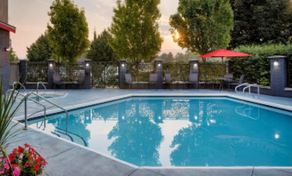 Fairfield Inn & Suites Kelowna