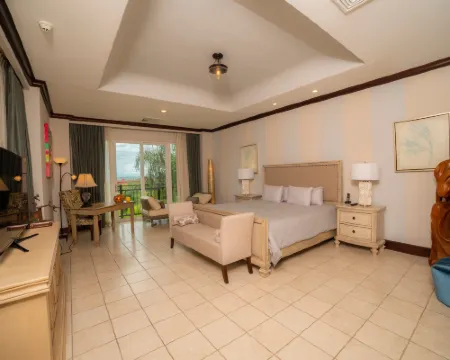 Vista Bahia 3C 3 bdr Ocean View in Los Suenos エラドゥラのホテル