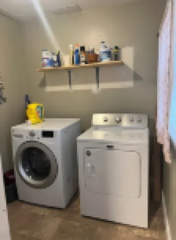 The Weather is Perfect This Weekend. Local Scenic Overlooks Are Stunning.