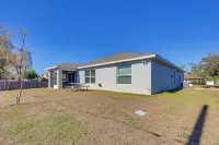 Screened Porch Port Charlotte Home, 4 Mi to Beach - badewanne
