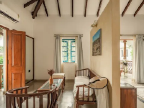 Sanctuary by RÊVE Escapes - Premium 3 BHK Villa Near Morjim Beach Hotels in Solim