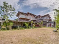 Artisan Koh YAO Yai Handcraft Beachfront Villas Hotels near Son Bay Beach