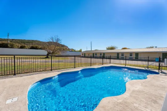 Rodeway Inn Kingsland - Lake LBJ