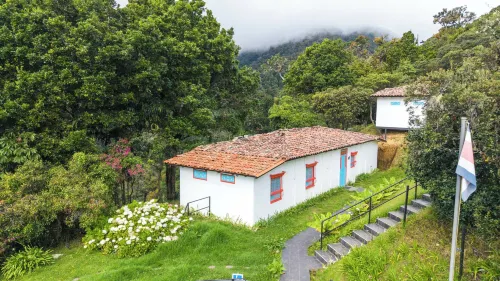 Dantica Cloud Forest Lodge