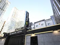 Bundang Carlton Hotels near Jeongja-dong Cafe Street