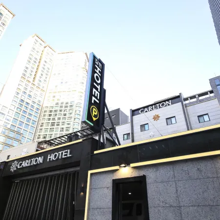 Bundang Carlton Отели рядом с достопримечательностью «Станция метро Sunae»