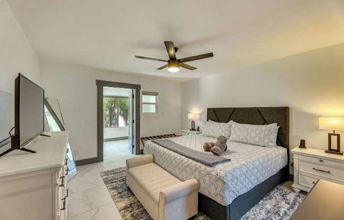 Private Putting Green & Patio: Sun Lakes Home!