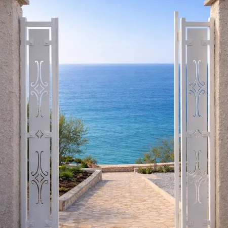 Bloom Tropea