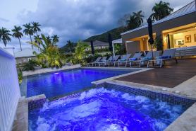 Oceanview Luxury villa w/Pool/jacuzzi/tennis in gated community with gym