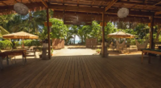 Playa Bluff Lodge Hotels in 