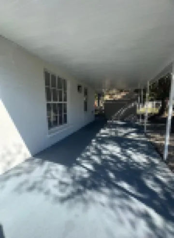 Charming 2-bedroom apartment in fantastic Bradenton with AC, WiFi