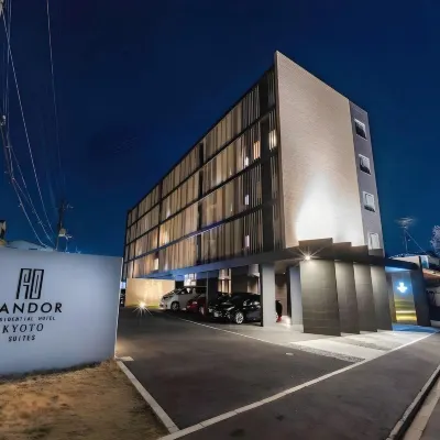 Randor Hotel Kyoto Suites Отели рядом с достопримечательностью «Река Камо»