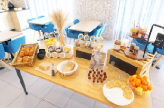 Kyriad Bordeaux - MÉRIGNAC AÉROPORT Hotels in Merignac