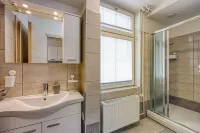 Jantar Apartments