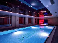 Hotel Verde City - Pools