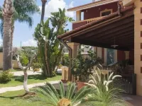 L'ombra dell'Ulivo B&b Hotels in Marsala