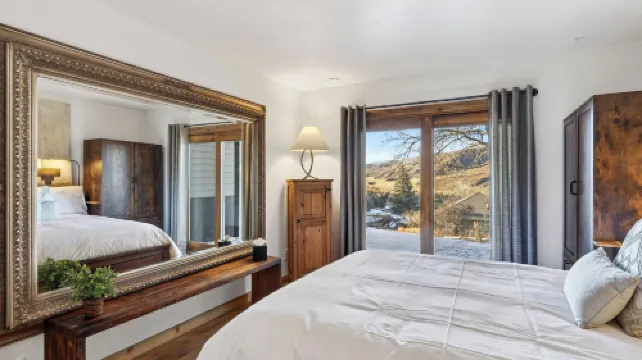 Eagle Valley Haven by Avantstay Alpine Condo + Mtn Views   Minutes to Vail + Beaver Creek